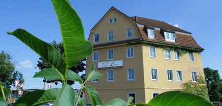 Hotel Eigen Gebäude